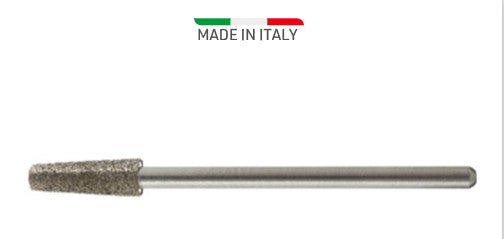 PUNTA DIAMANTATA
